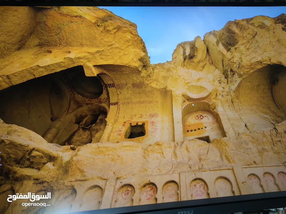 شاشة كمبيوتر 27 4k 144hz