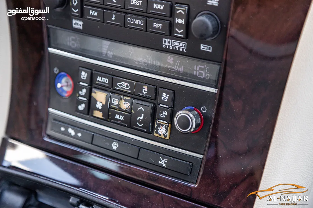 Cadillac Escalade 2008   السيارة مميزة جدا و قطعت مسافة 179,000 كيلو متر فقط