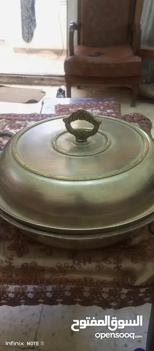حافظة طعام نحاس حجم كبير