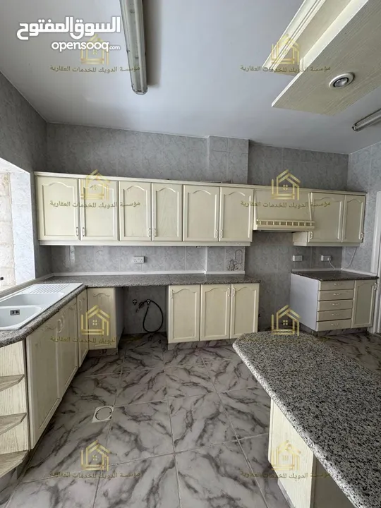 فيلا في منطقة الدوار السابع (V191)