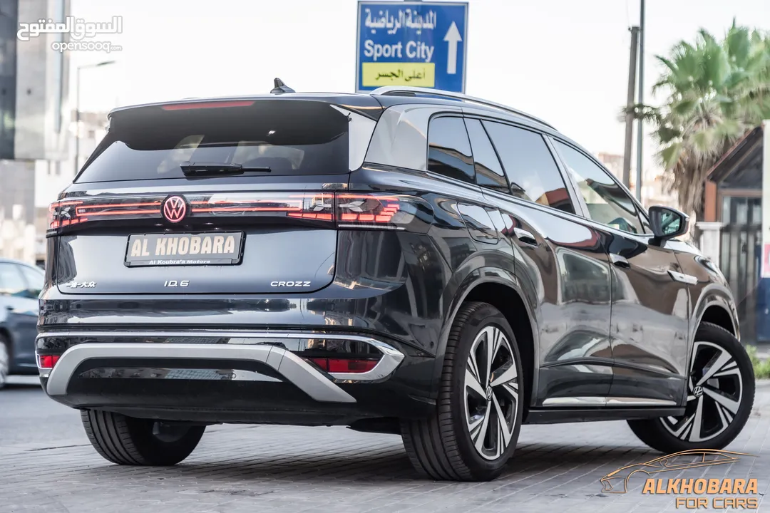 Volkswagen ID6 Crozz Pro 2024 Piano black