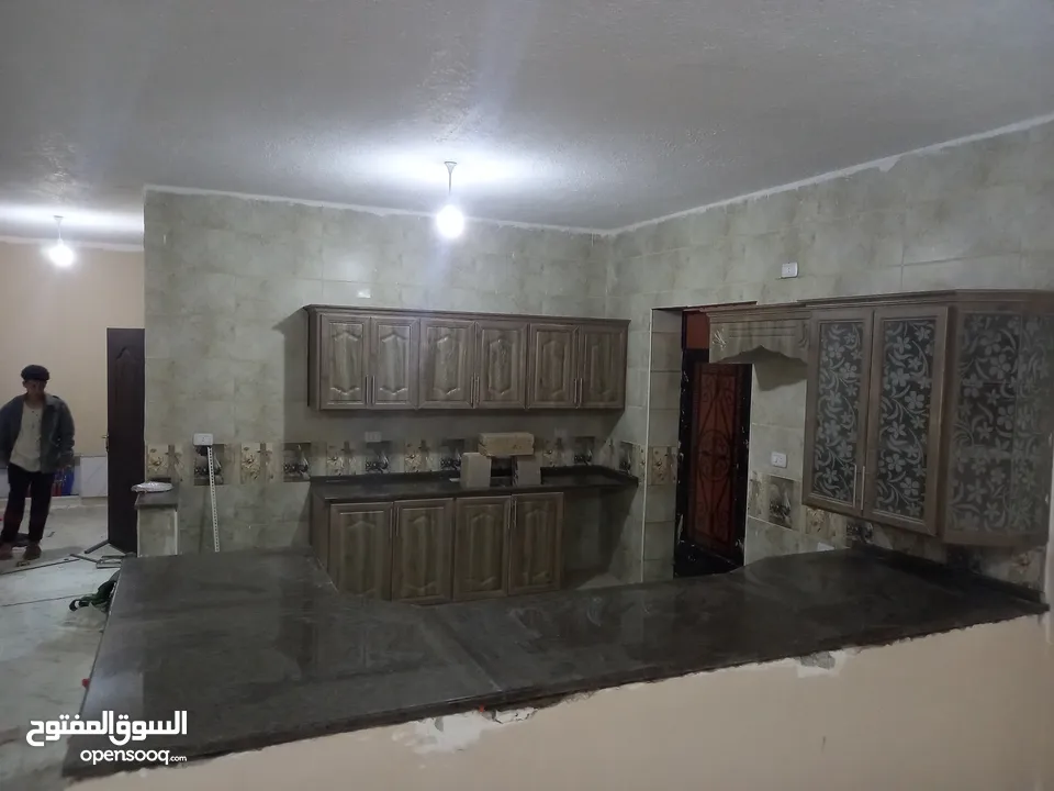 تصميم و تركيب جميع انواع الرخام والجرانيت وصيانة المطابخ و تصميم فير غاز