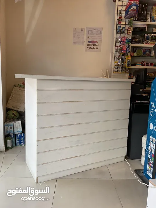 Office Desk for urgent sale in Zinj