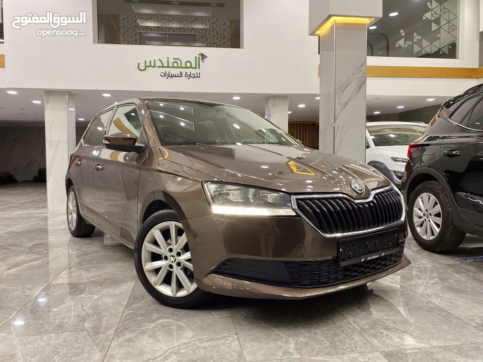 سكودا فابيا اوتوماتيك .. ترخيص 2019 .. لون بني مميز