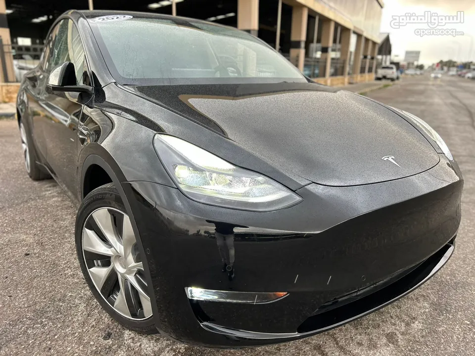 TESLA MODEL Y 2022 LONG-RANGE DUAL MOTOR-7 Seats  (سبع مقاعد)