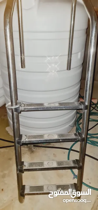 سلالم برك سباحة عدد 4