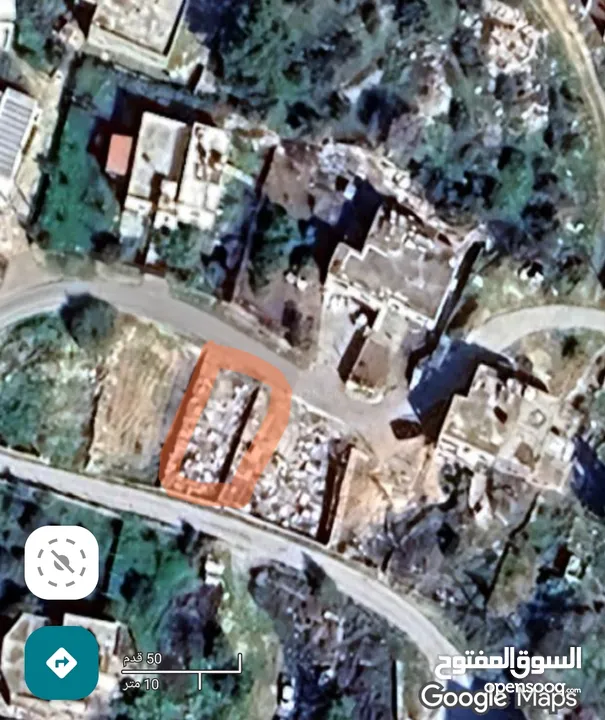 وجود 3 قطع اراضي للبيع في صوريف الخليل