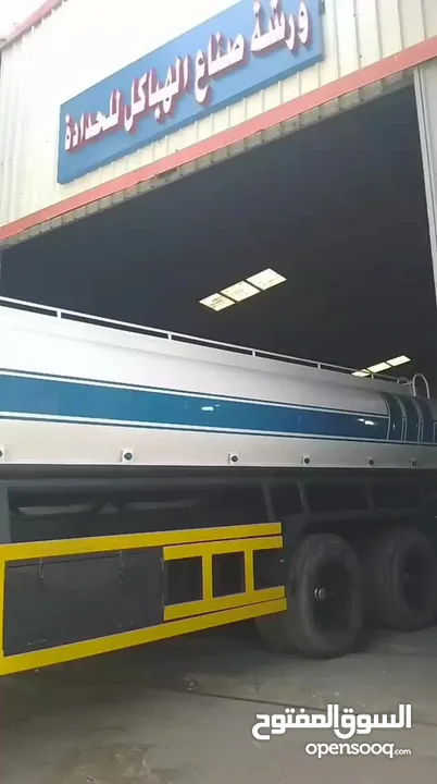 تانكي ماء سعة 32 طن 30 طن 28 طن جديد كامل كفرات مصنع صناع الهياكل