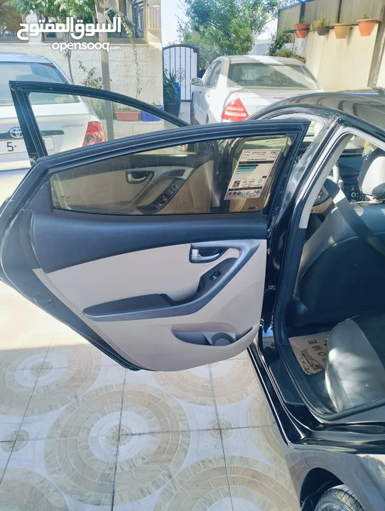 Hyundai Elentra 2016 هيونداي النترا 2016 فحص  كامل بحالة الوكالة بسعر 8200 قابل للتفاوض بعد المعاينة