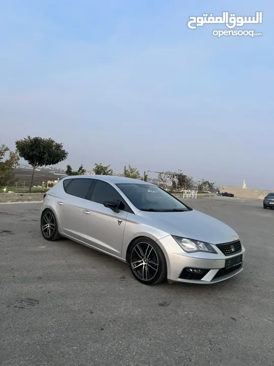 Seat Leon 2018 / جير عادي / مميزة وبسعر مميز