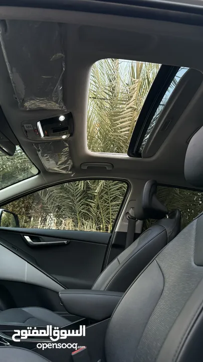 كيا نيرو هايبرد بالون المميز والملوكي
