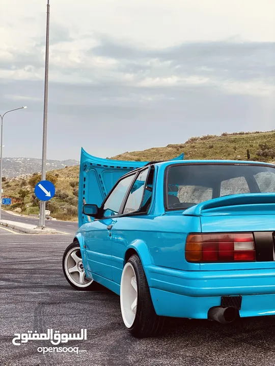 BMW كوبيه موديل 1990 للبيع