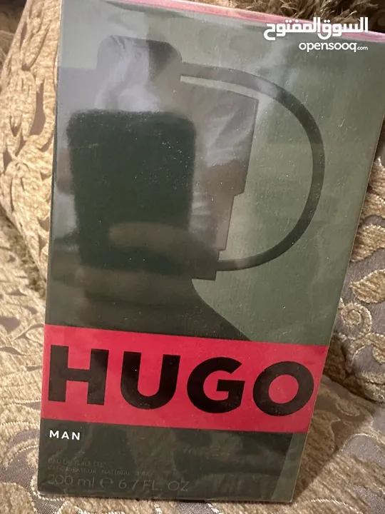 عطر Hugo Man حجم 200مل بسعر 60 دينار Eau De toilette