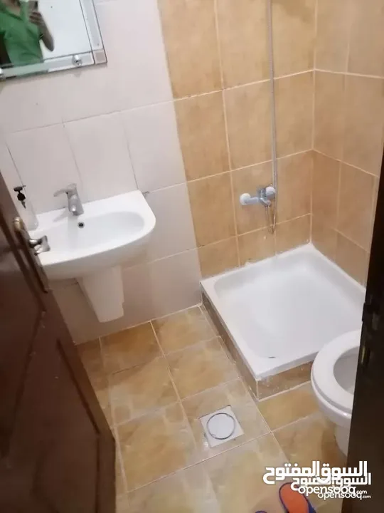 شقة مفروشة للايجار بالجبيهه 3 نوم وصالون