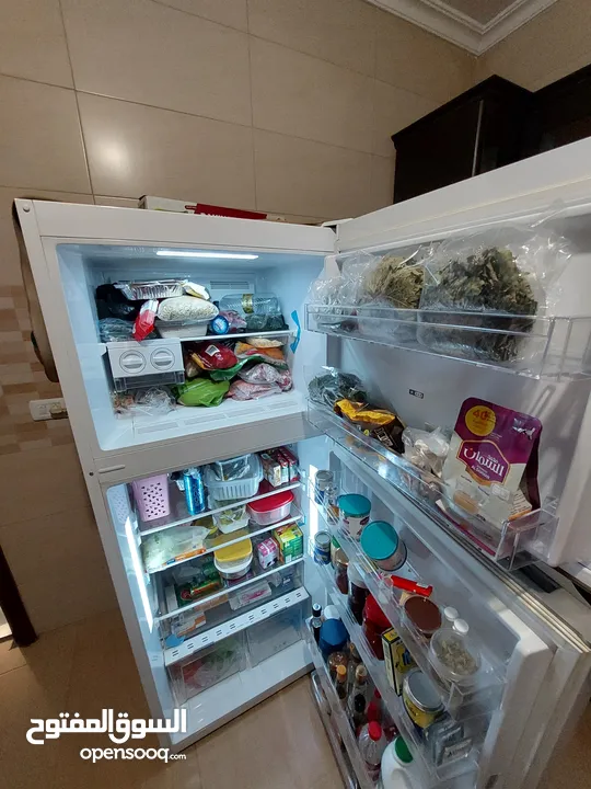 ثلاجة  vistel بحالة جيدة  مستعمل للبيع