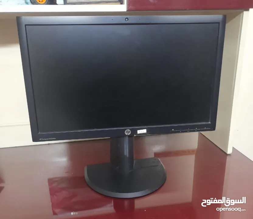 كومبيوتر شخصى Hp كيسه + شاشه + كيبورد الكمبيوتر بحاله جيده جدا