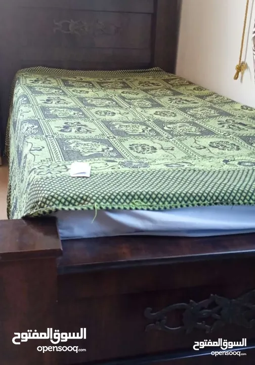 بضاعة محل مستعمل ،( كامل...تصفيه )