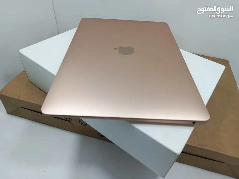 لابتوب Appel M1 للبيع اخو الجديد مشحون مرتين فقط