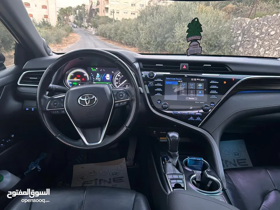 ‏Toyota كامري 2018 أعلى صنف فل الفل بسعر مغري