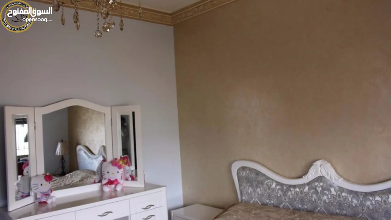 شقة مفروشة فاخرة للبيع في أم السماق الجنوبي  - خلف ال ( C-Town) طابق ثالث مع روف دوبلكس 290م