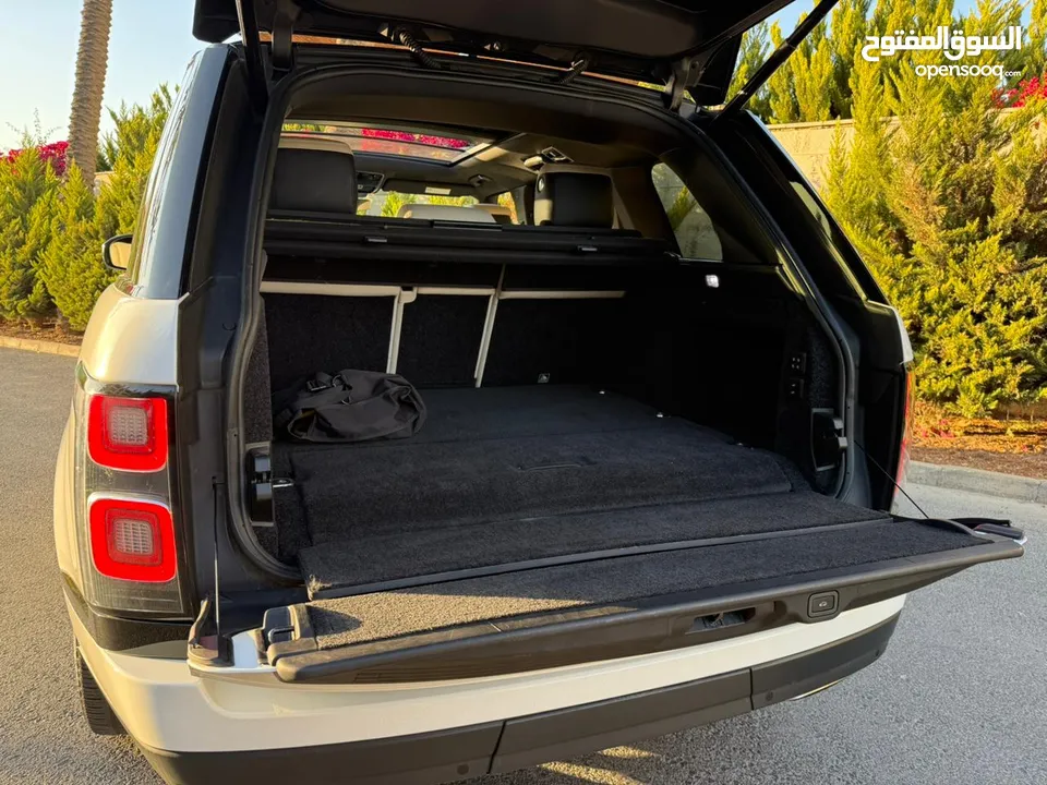 2021 Range Rover Vogue Plug-In Hybrid .. Black Edition ... وارد امريكي كلين كارفاكس فحص كامل