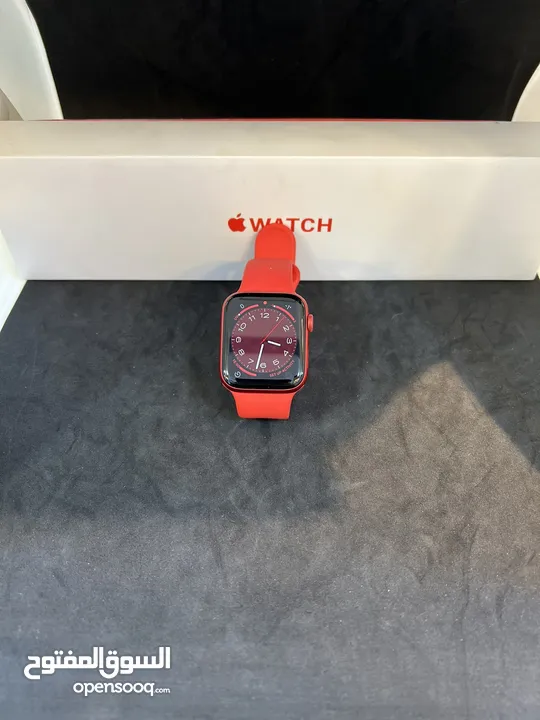 Apple Watch 6 44mm شبه جديد