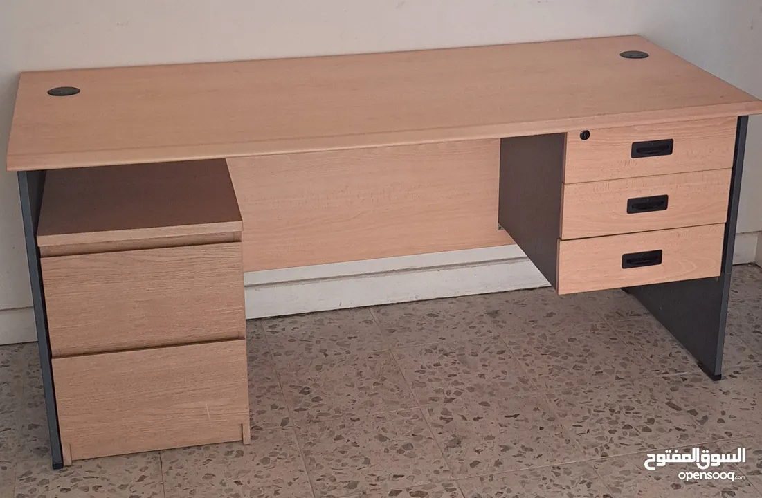 Study / Office table with drawers and chair
