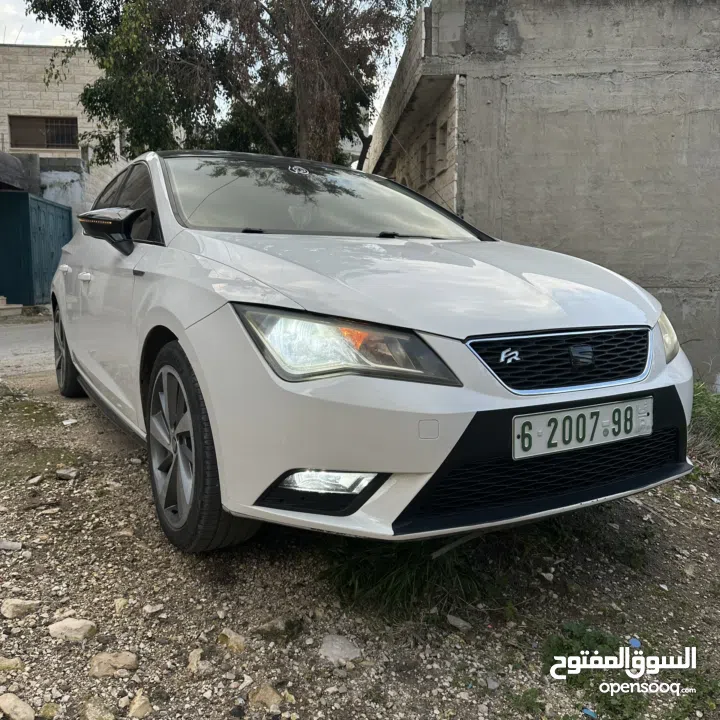 سيات ليون 2015 اوروبية الجيل الثالث 5F / مميزة جدا سبورت واقتصادية / جنين