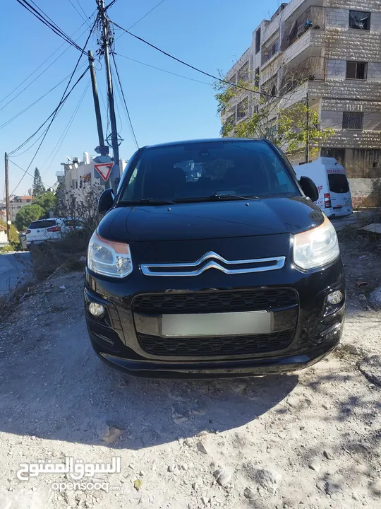ستروين c3 بيكاسا