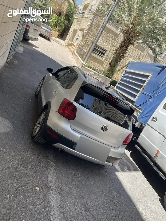 بولو كروس للبيع