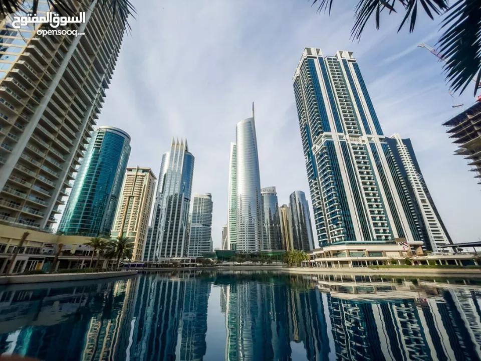 Studio apartment with private swimming pool for sal in JLT