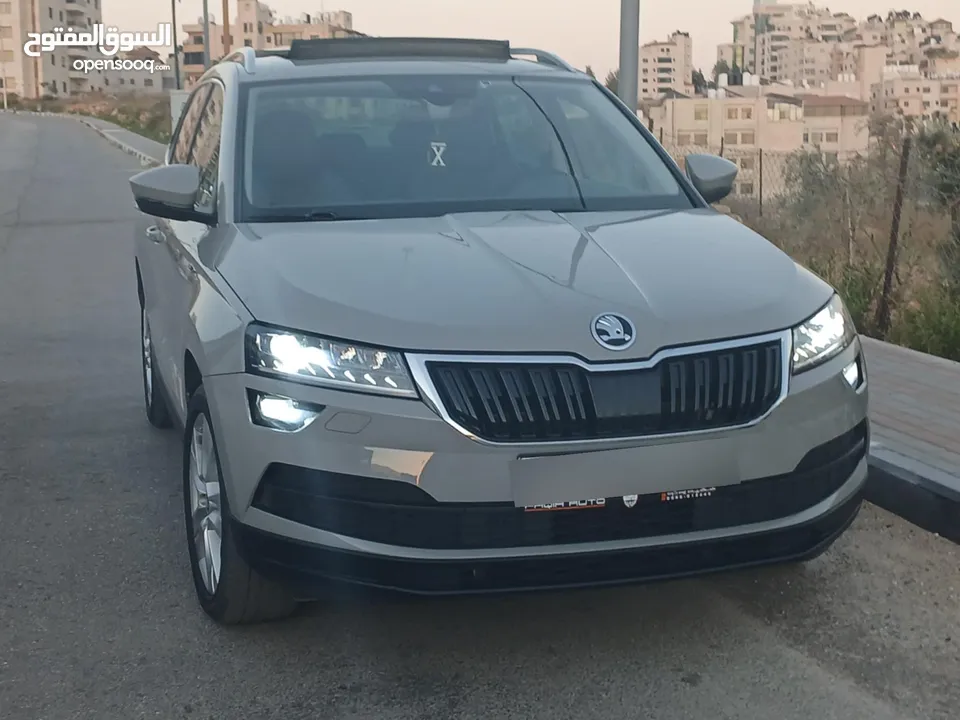 جيب سكودا كاروك فل كامل اضافات مع بانوراما أعلى فئة بالكاروك للبيع بسعر حرق ع الكاش