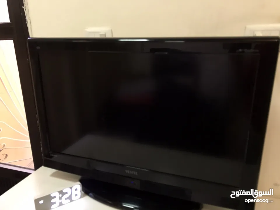 شاشة تلفزيون 60Hz بزبط للقيمنق ولكل اشي  30 انش فقط ب49.99 قابل للتفاوض