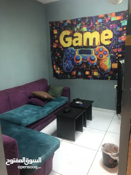 مركز العاب فيديو PlayStation وبلياردو