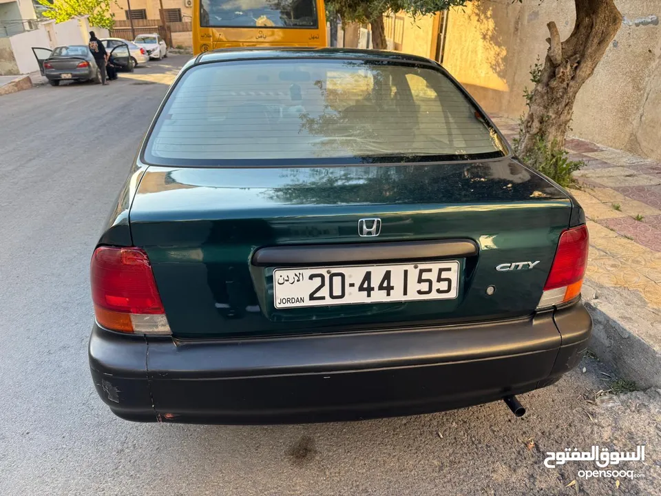 هوندا سيفيك موديل 1999 فحص ممتاز جير اوتوماتيك  بسعر مناسب