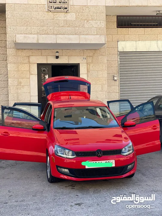 سيارة بولو بصلاة عالنبي