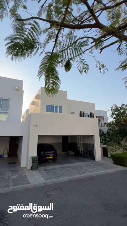 3 + 1 BR Fully Furnished Villa for Sale – Al Mouj