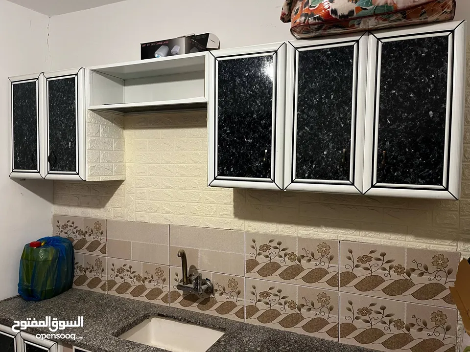 مطبخ المنيوم مستعمل اشي بسيط