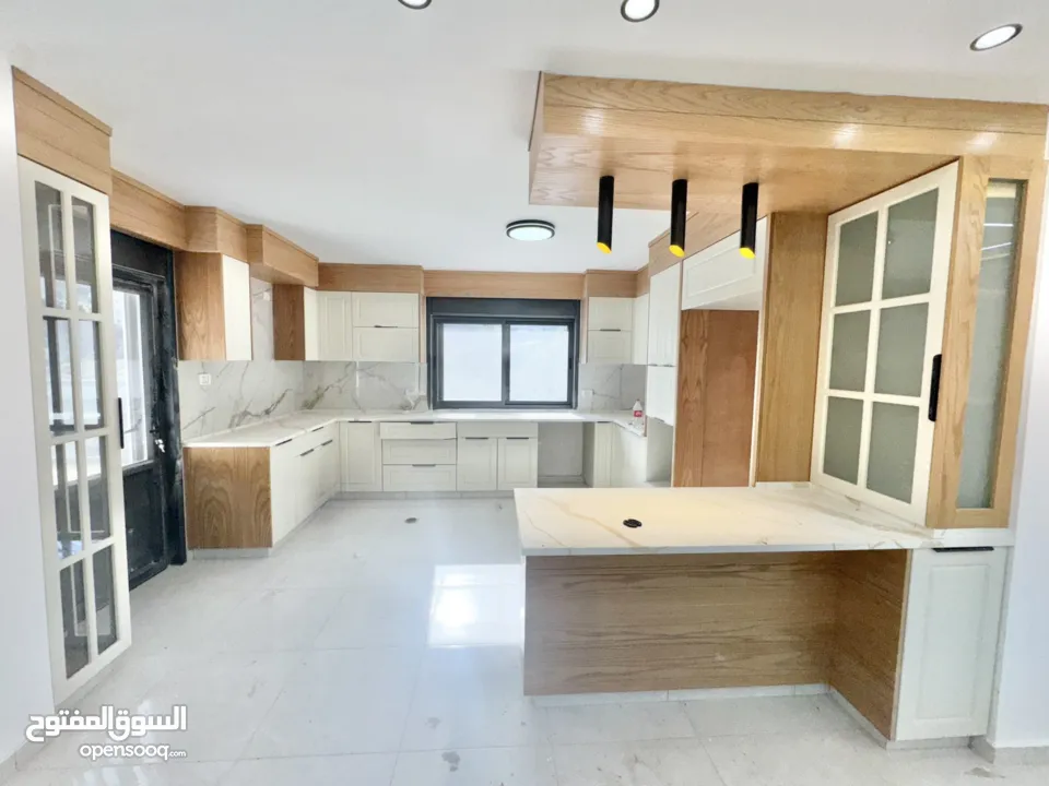 شقة للبيع في رام الله