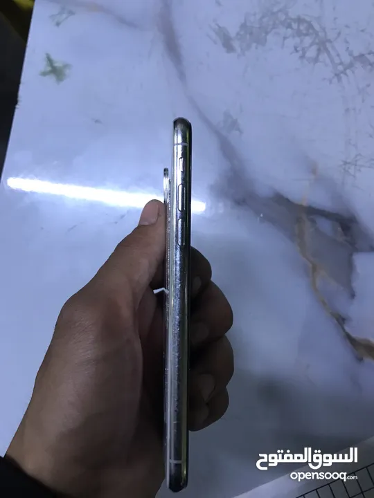 iPhone X white