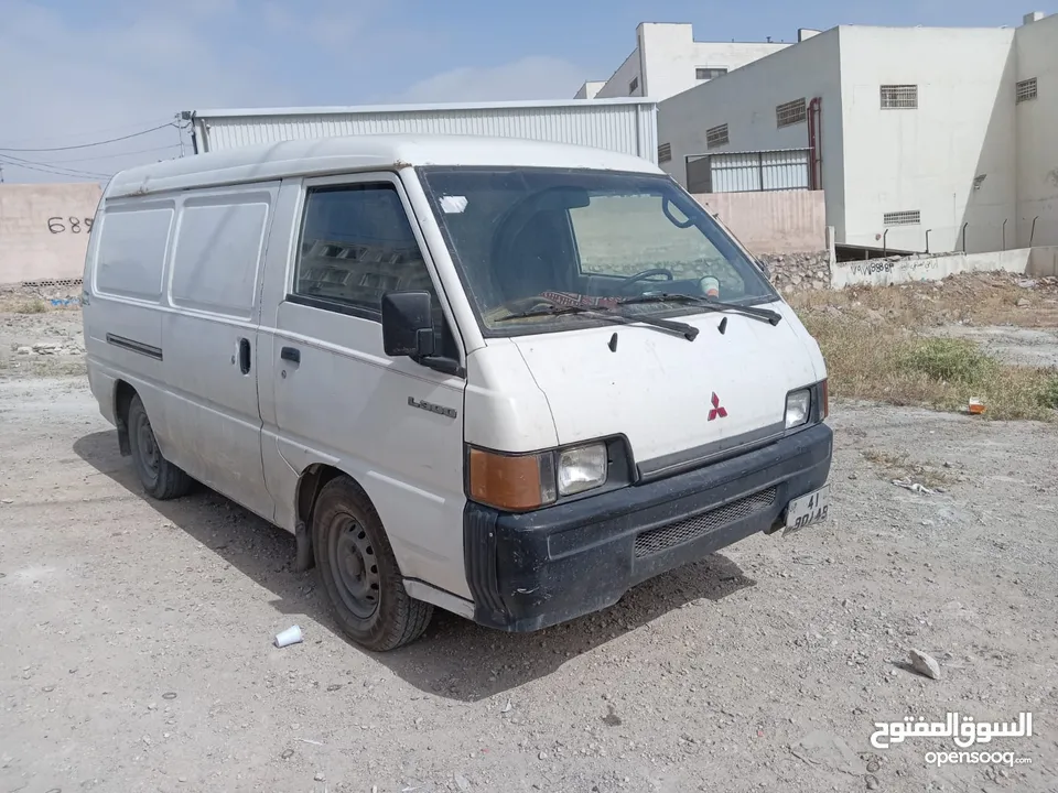 باص مستوبيشي 1998