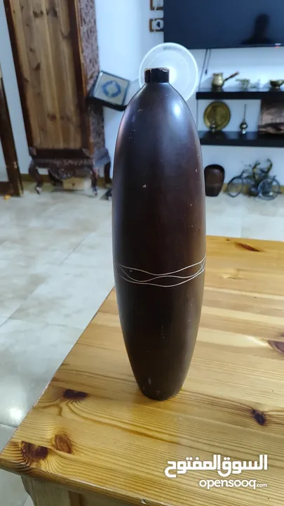 فازا تحف خشبية ونحاسية
