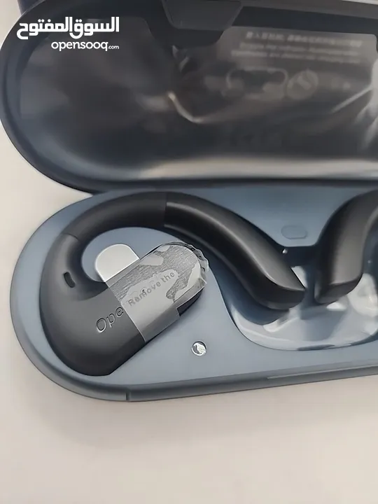 سماعات رياضية أصلية جديدة غير مستعملة للبيع Sport Airpods