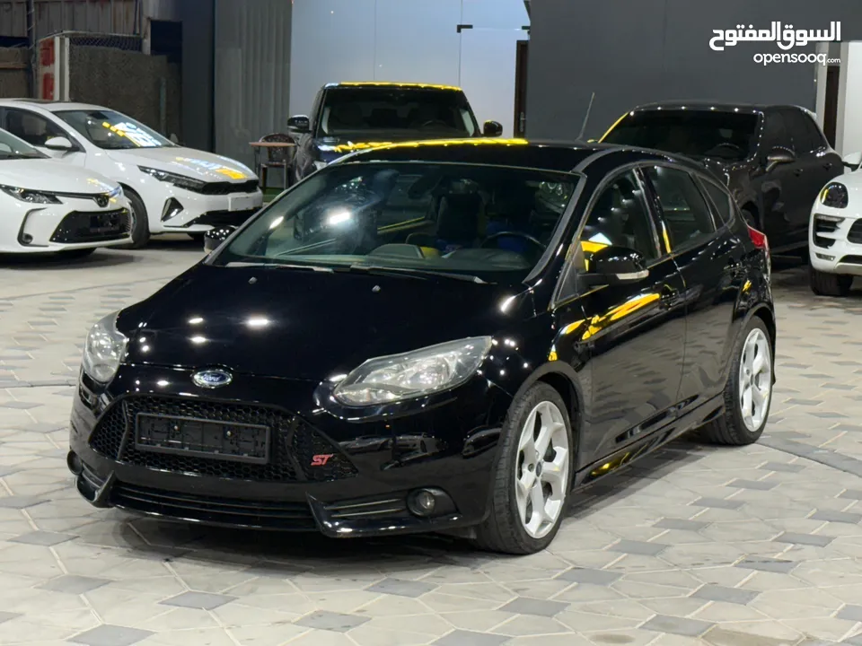 FORD FOCUS ST HATCHBACK 2014