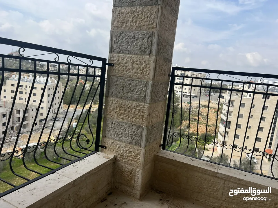 شقه للبيع في سردا