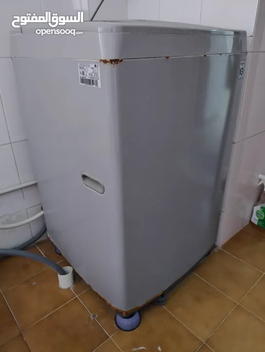 LG TOP LOAD WASHING MACHINE