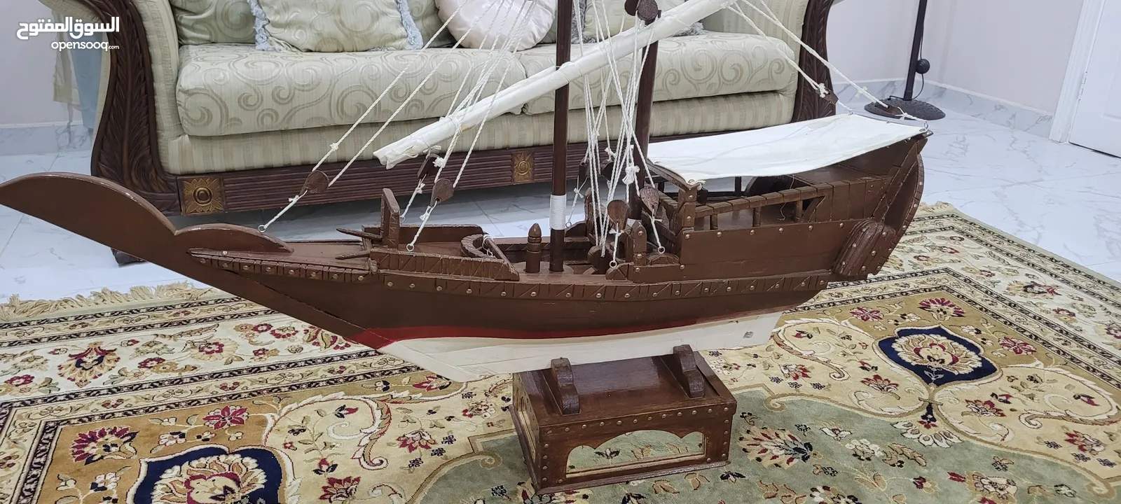 سفينة خشبية من التراث العماني