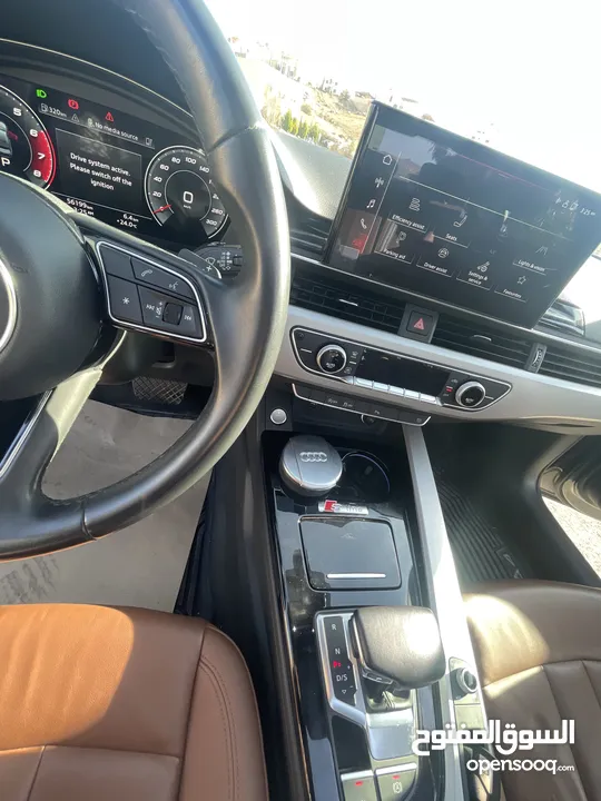 Audi A4 S line 2021 للبيع او البدل ع سيارة او قطعة ارض