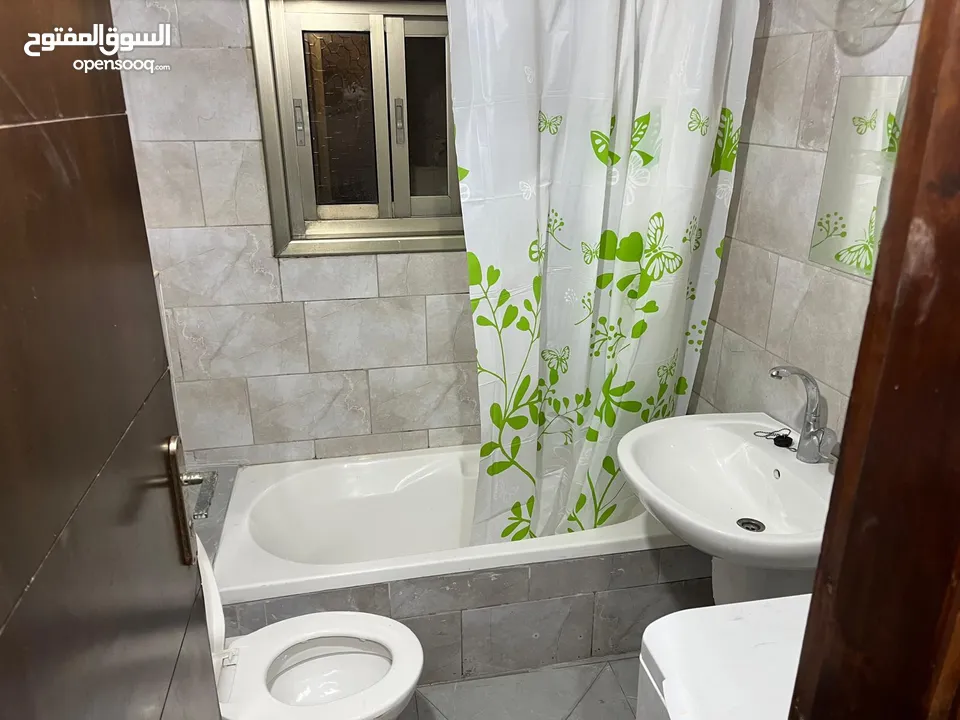 استوديو مفروش للايجار