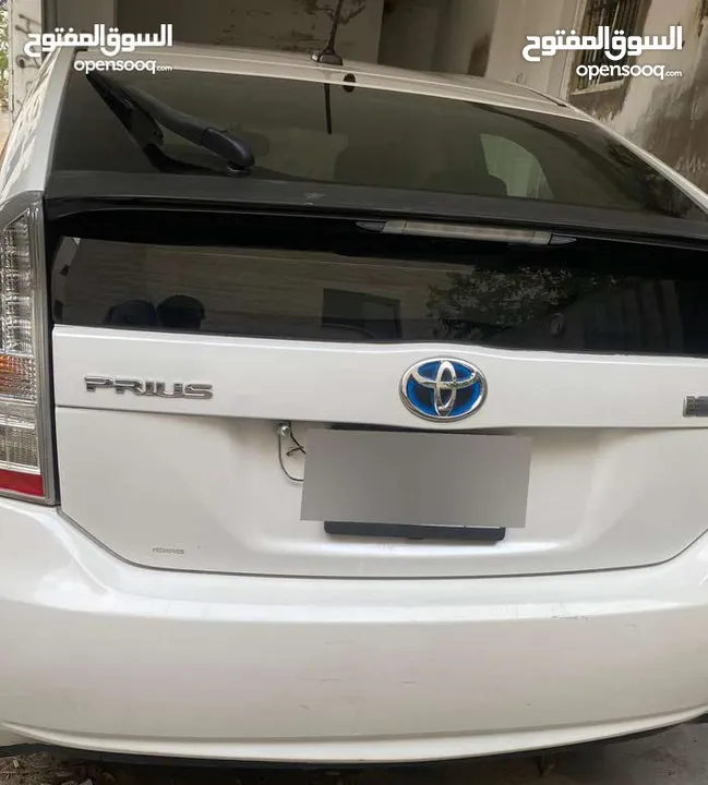 Toyota Prius  تويوتا بريوس
